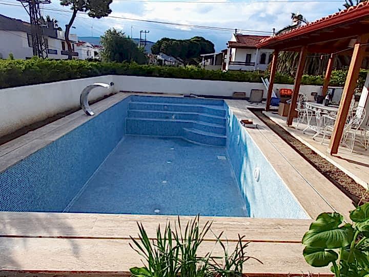 Metin Bey (Villa Havuzu) Çeşme